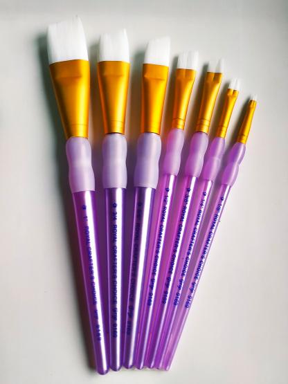 Набор плоских скошенных кистей  White Talkon фиолетовая ручка фото 